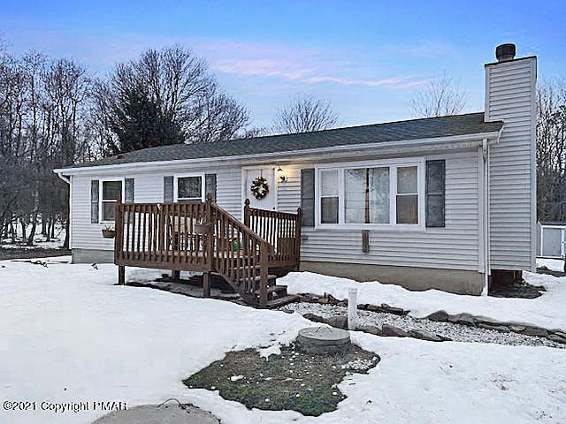 1st image of 134 Elmwood Dr