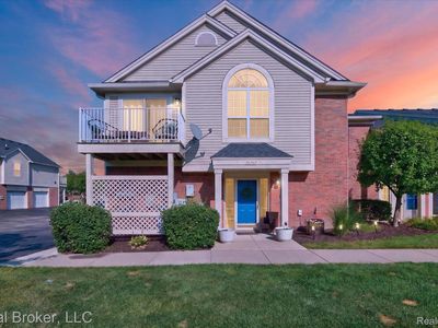 51747 Adler Park Dr W, New Baltimore, MI, 48051