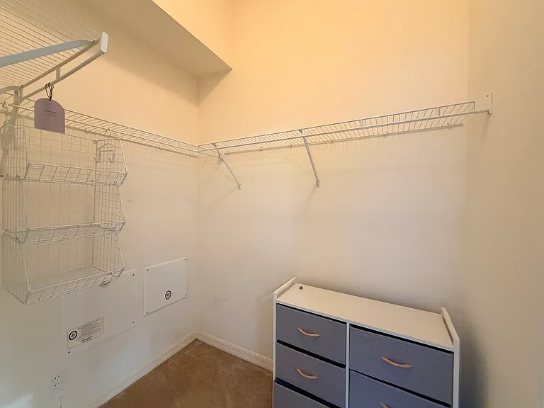 4212 Bismarck Palm Dr — Photo 24