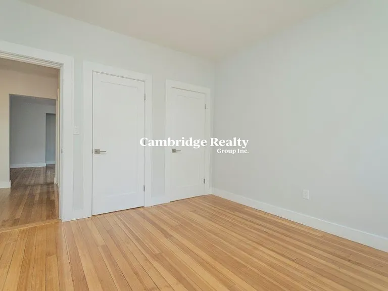 31 South St #12T — Photo 4