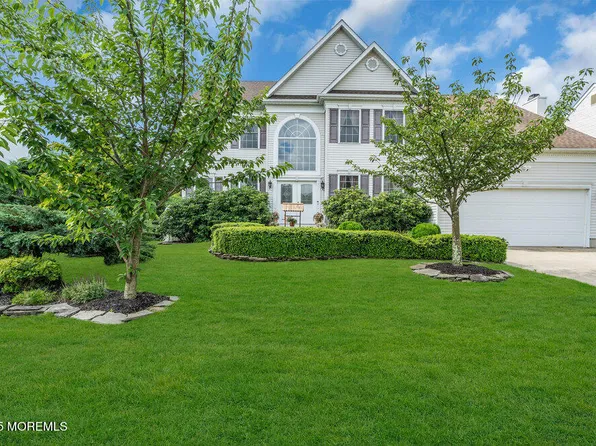 42 Gristmill Road, Howell, NJ 07731