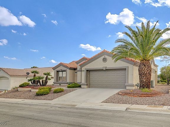 2nd image of 9937 Villa Ridge Dr