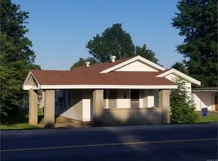 319 S Rogers St, Clarksville, AR 72830