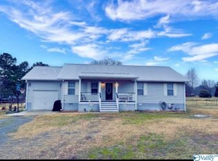 375 Dixie Dale Rd, Horton, AL 35980
