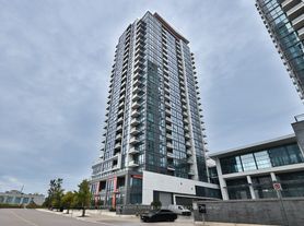 55 Eglinton Ave W