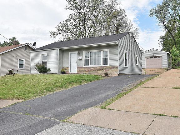 2nd image of 2309 Wallis Ave