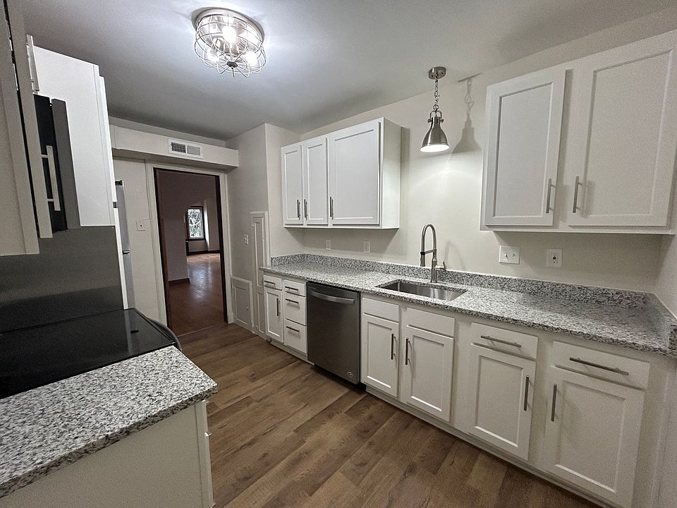 1st image of 1765 King Ave