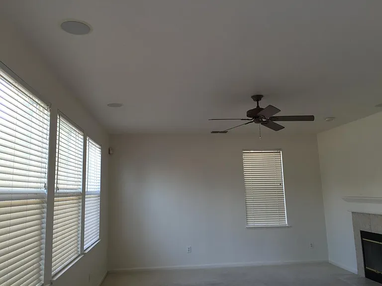 2419 Kaiser Way — Photo 3