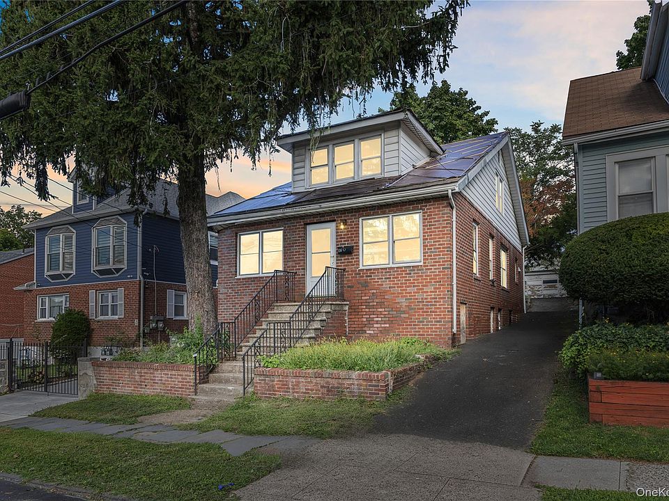 1st image of 120 First Street