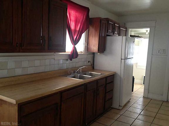 4th image of 528 Mount Vernon Ave
