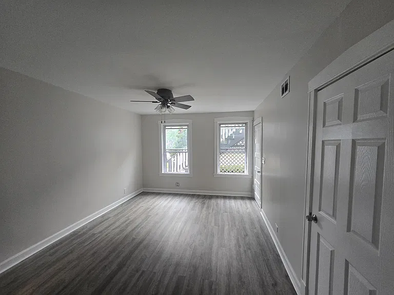 2139 N Long Ave #1 — Photo 4