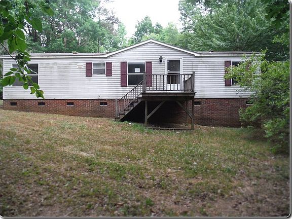 3rd image of 5105 Pine Springs Dr