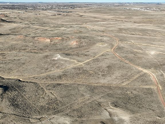 2nd image of 2 Bare Buttes Rd