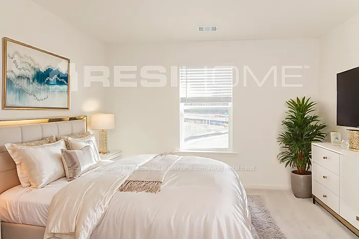 741 Chandler Way — Photo 10