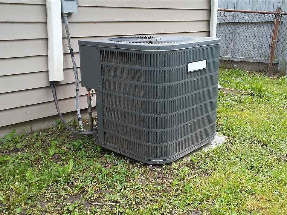 2nd image of 1508 Aspen Ct