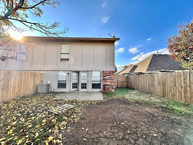 8712 Rayburn Ave — Photo 13