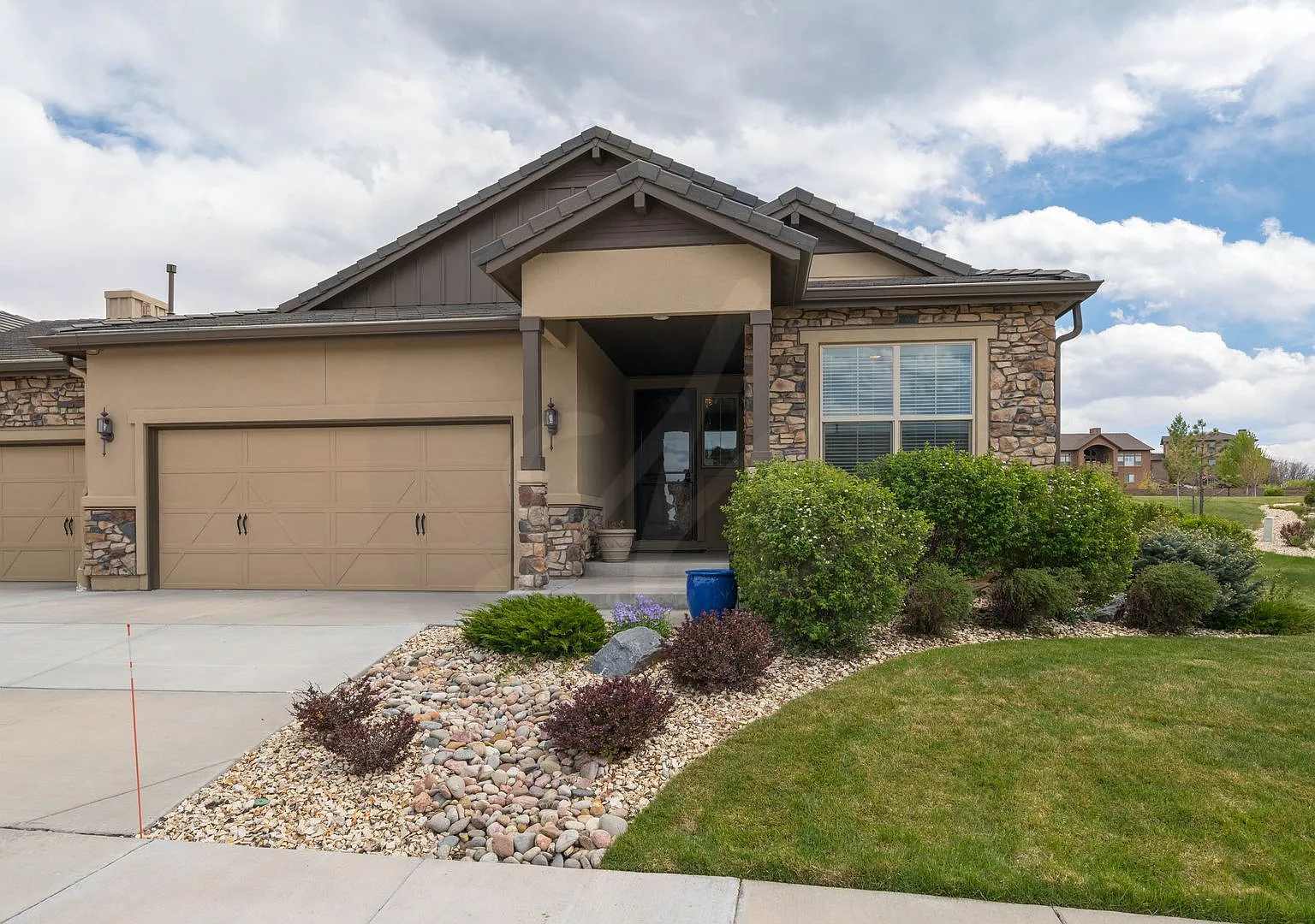 Stunning 4 Bedroom Patio Home in Flying Horse — Photo 1