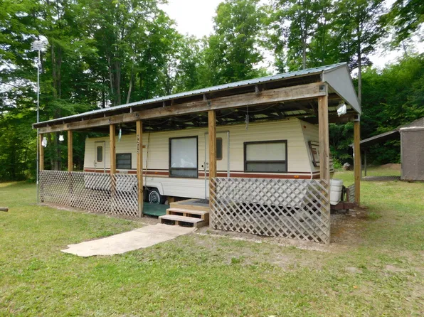 9213 N Sherman Rd, Frederic, MI 49733