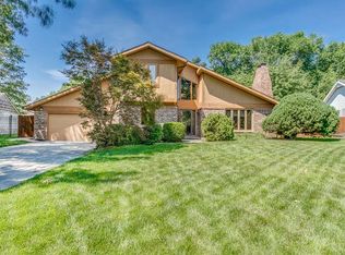 707 N Briarwood Rd, Derby, KS 67037