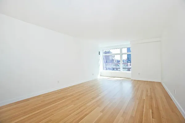 Rented by Town Residential | media 39