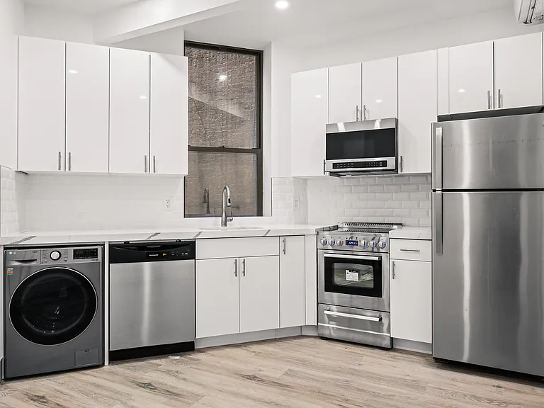 254 Broome St #7 — Photo 5