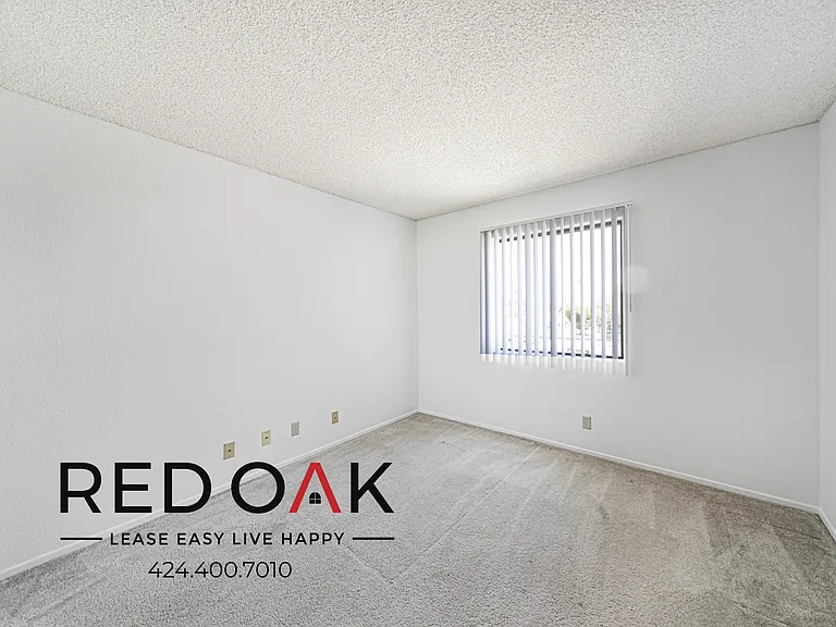 16607 S Halldale Ave #205 — Photo 3