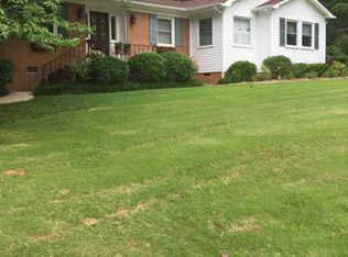 1302 Westmoreland Dr, Lancaster, SC 29720