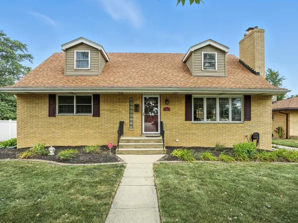 901 Ridgeway Ave, Munster, IN 46321