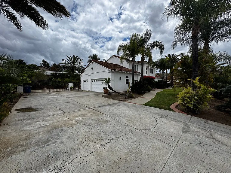 1825 Teton Pass St — Photo 23