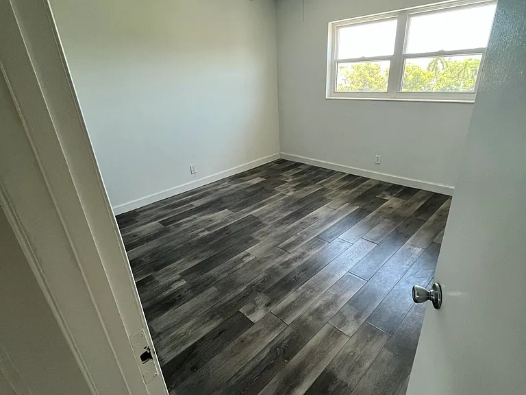 1425 Arthur St #503A — Photo 8