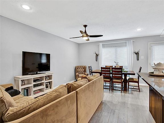 4th image of 5209 Keller Cir