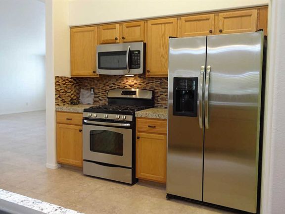 3rd image of 11431 N Scioto Ave