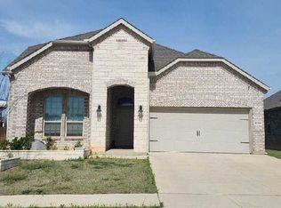3703 High Country Rd, Aubrey, TX 76227