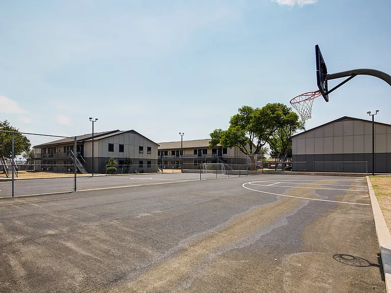 Alturas Eleventh — Photo 18