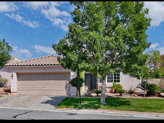 3rd image of 11252 Playa Caribe Ave