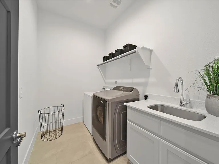 1015 Oak Briar Ln — Photo 33