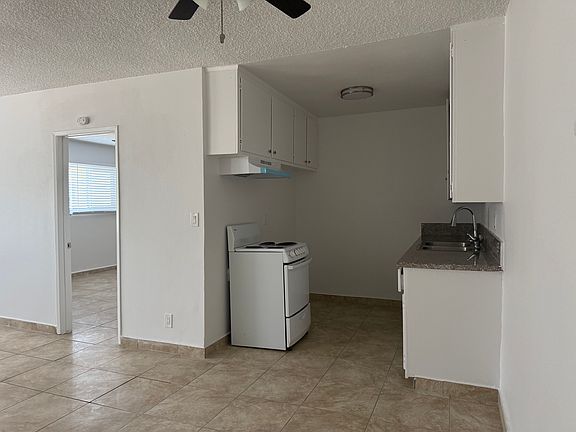 2nd image of 14137 Vanowen St APT 20