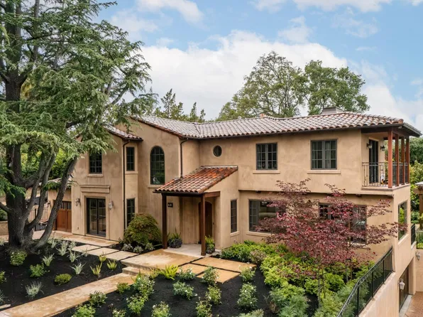 795 Nash Rd, Los Altos, CA 94024
