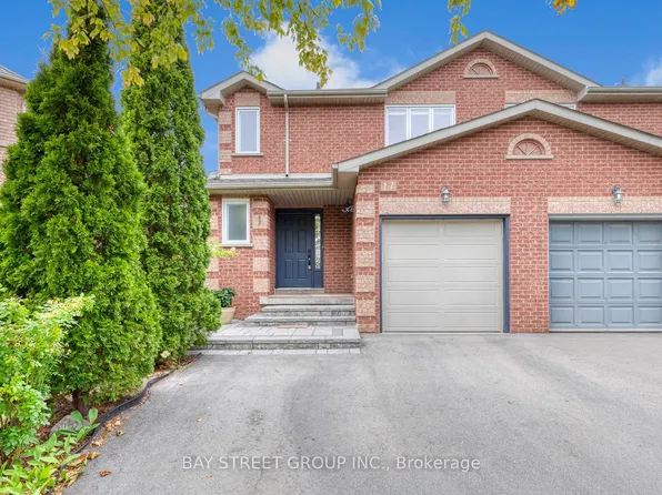 17 Inverhuron Trl, Oakville, ON L6H 5Z6