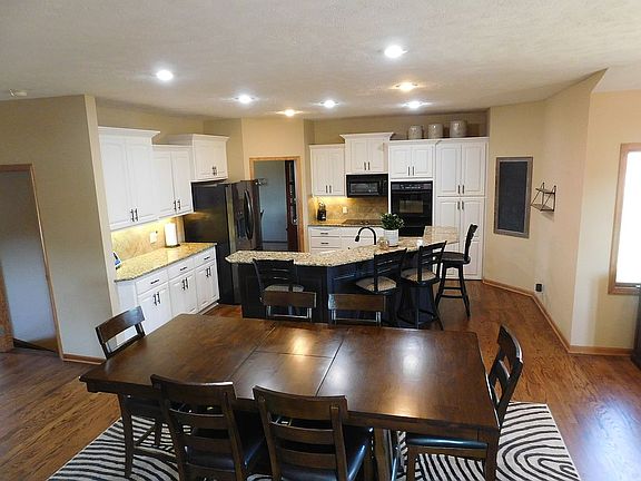 Kitchen and Eating area