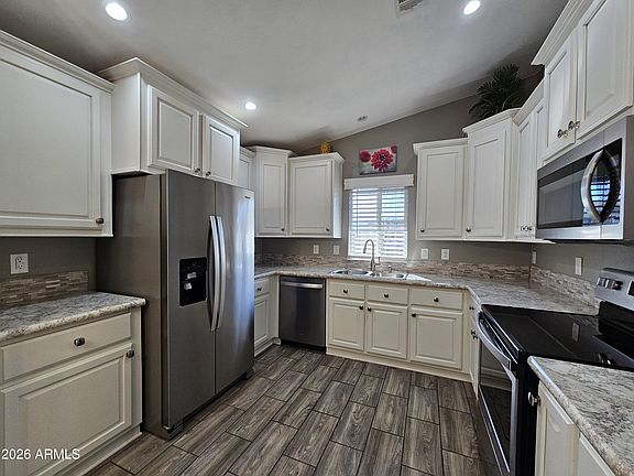 4th image of 650 N Hawes Road #3516
