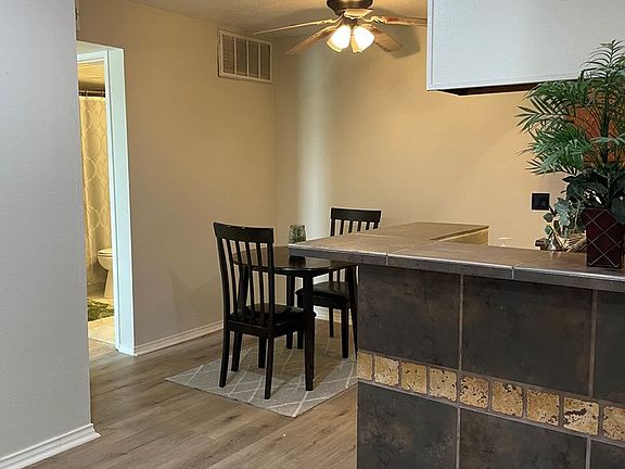 4th image of 6701 Eastridge Rd