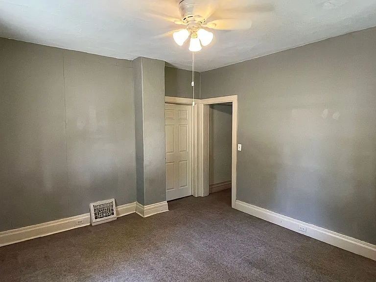 630 E Wausau Ave — Photo 18