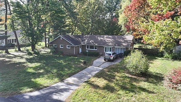 1st image of 5413 Rowland Rd