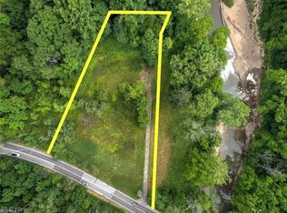 675 Chagrin Blvd, Moreland Hills, OH 44022