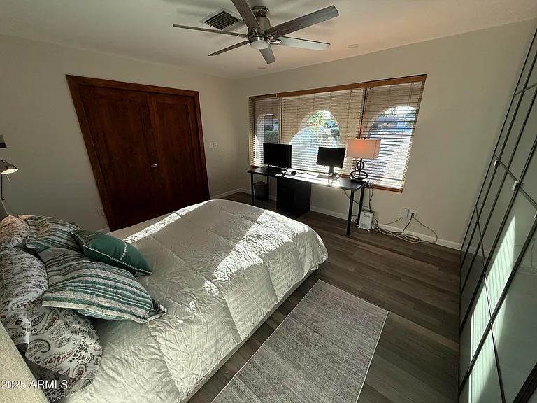 8361 E Via De Encanto — Photo 35