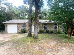 809 Nicole Dr, N Little Rock, AR 72118