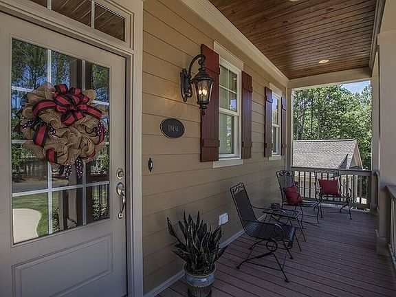 4th image of 1030 Club Pointe Cir