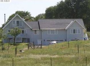 19472 McCourtney Rd, Grass Valley, CA 95949