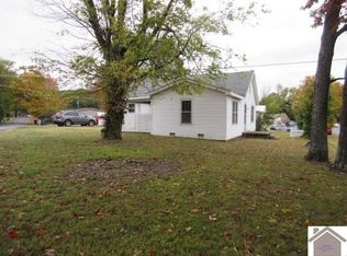 4939 Reidland Rd, Paducah, KY 42003